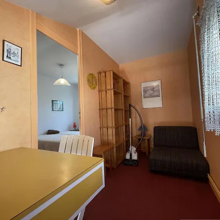 Apartment La Rochelle, 2 Pieces, 5 Personnes - Fr-1-246-678